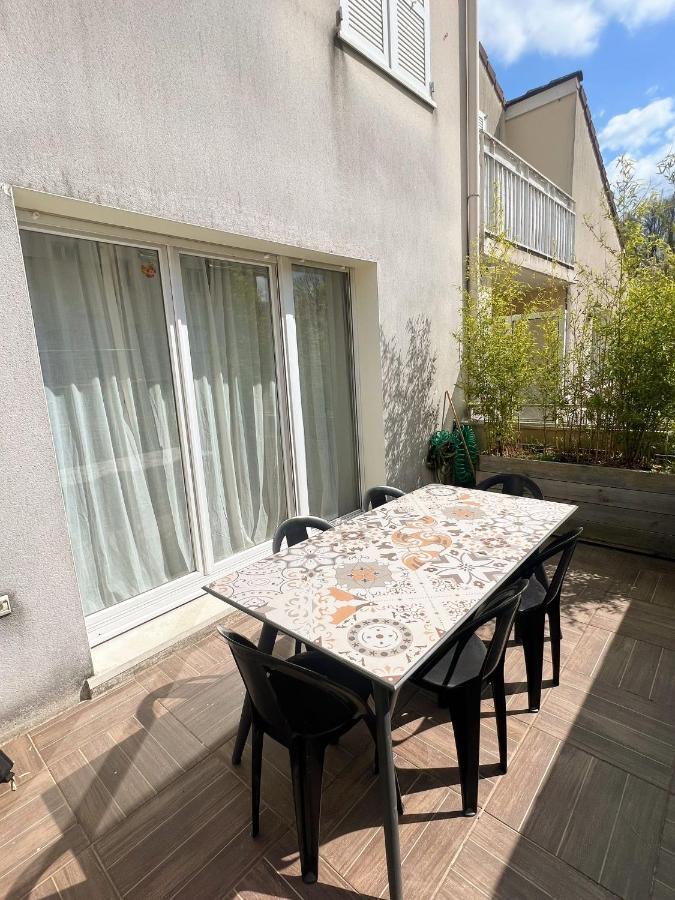 Joli Duplex Proche Disneyland Apartment Montevrain Exterior photo